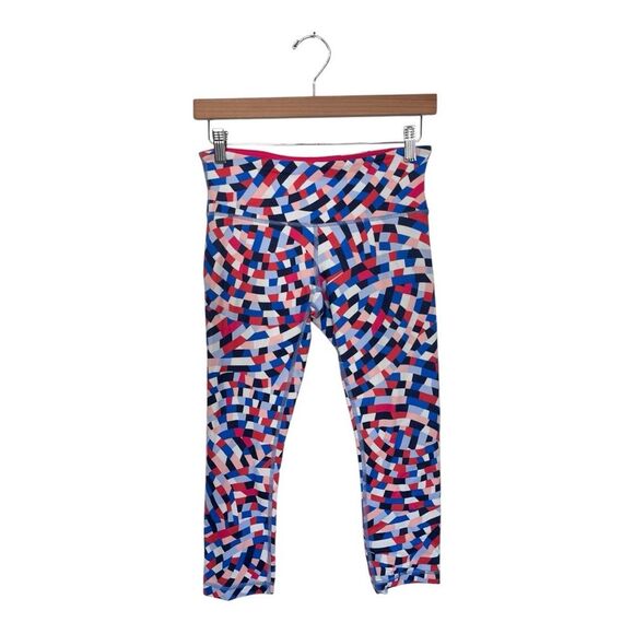 Lululemon | Wunder Under Crop III Capoeira Multi Abstract Design 6 - Picture 5 of 10